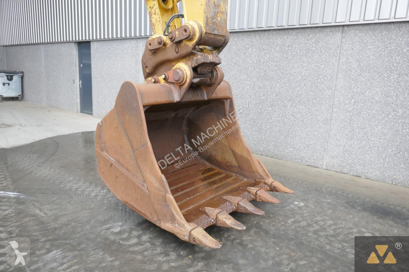 Excavator Caterpillar