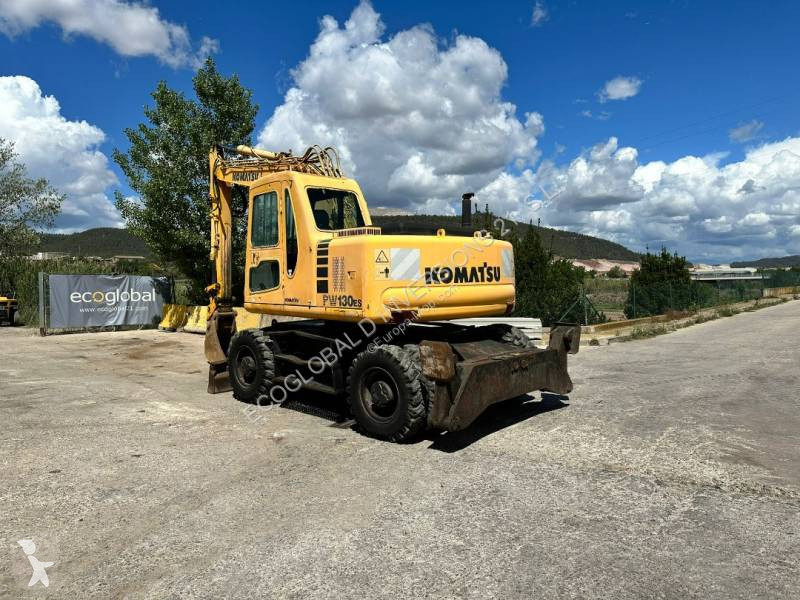 جرافة Komatsu 6K