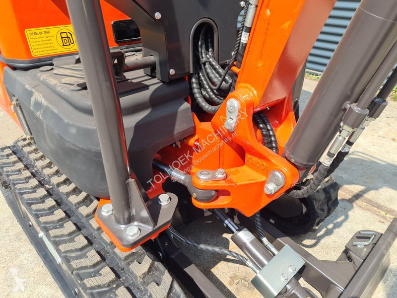 Escavatore Kubota Powered by. XN 12-8