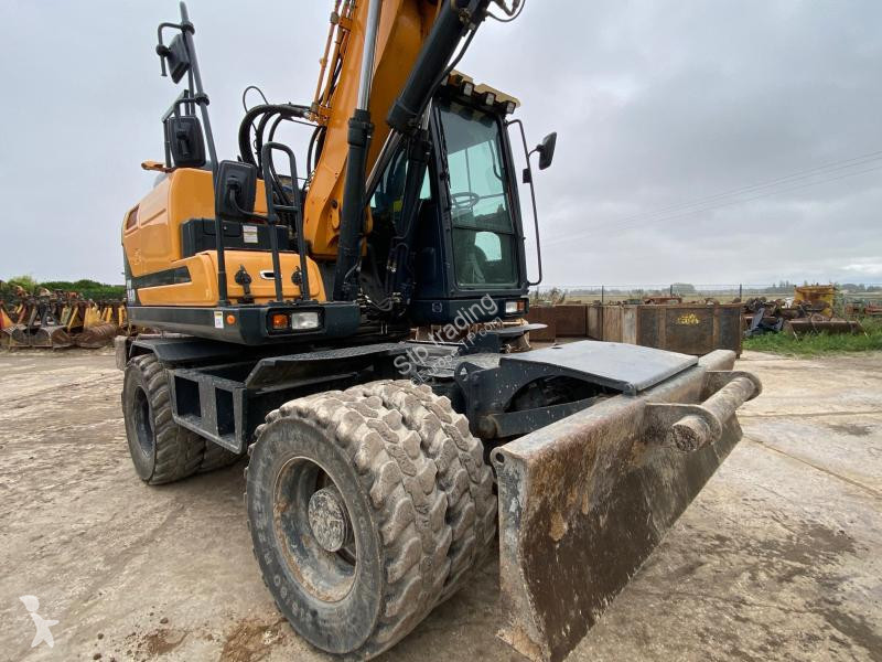 جرافة Hyundai HW 140