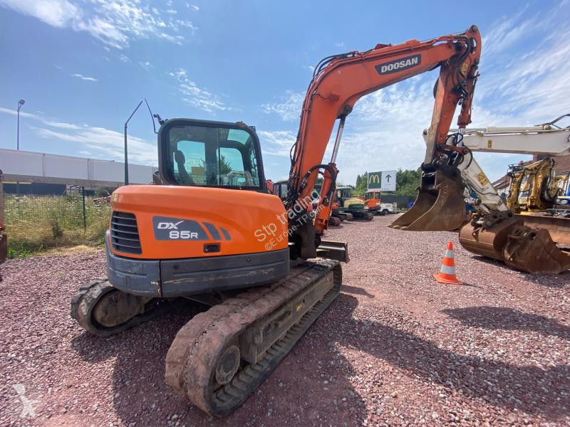 Escavadora Doosan  DX 85R-3