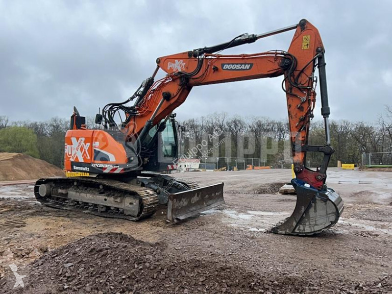 Excavadora Doosan -5