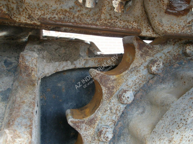 Escavadora Komatsu 240LC-10