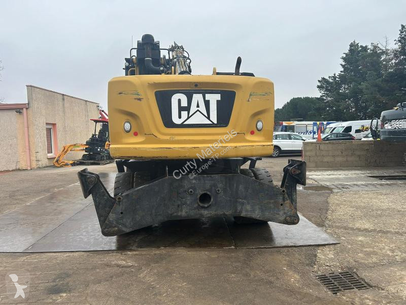 Excavator Caterpillar  MH3022