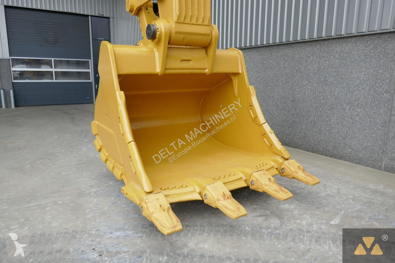 Graafmachine Caterpillar 390F LME