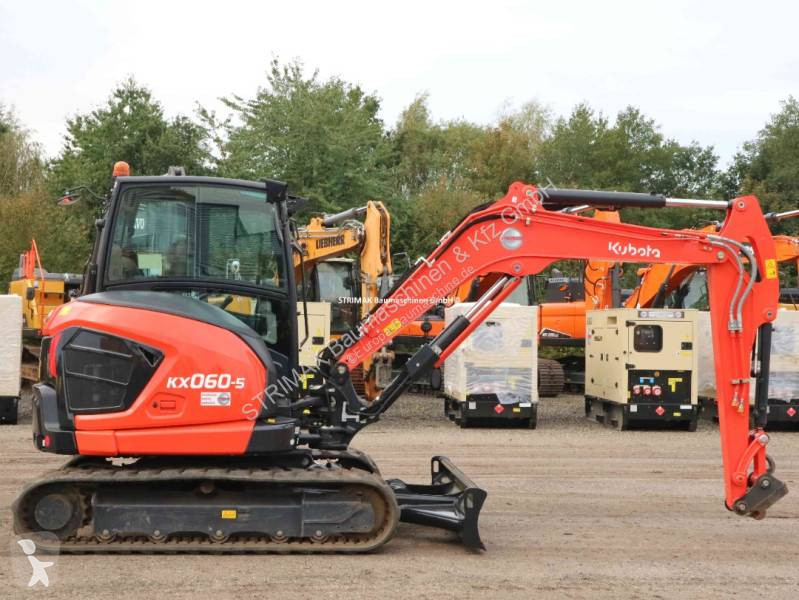 جرافة Kubota KX 060-5