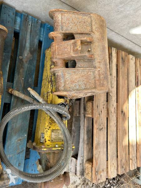 Escavatore Yanmar SV18