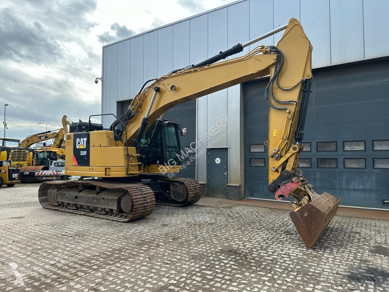 Graafmachine Caterpillar 335F L CR