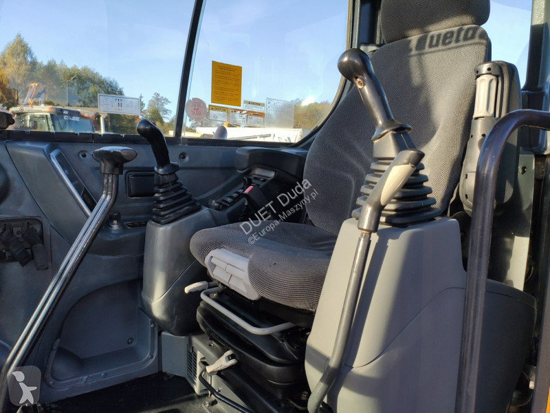 Excavadora Hyundai ROBEX 80CR-9 2013r 8,3 tony