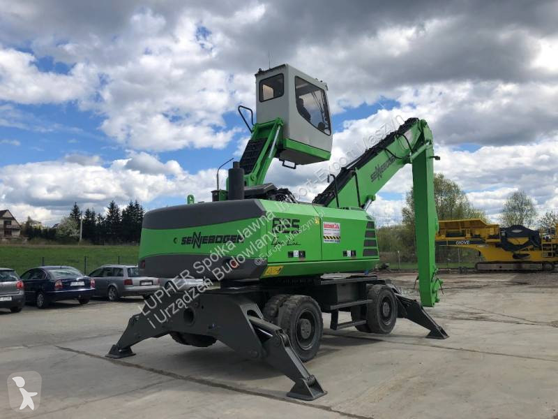 Excavator Sennebogen 825M