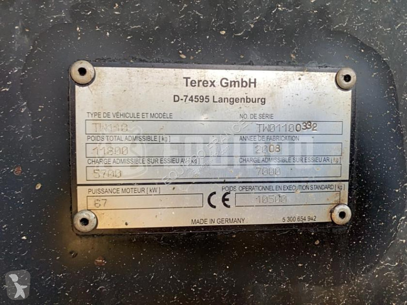 Excavator Terex with two-piece offset boom and...