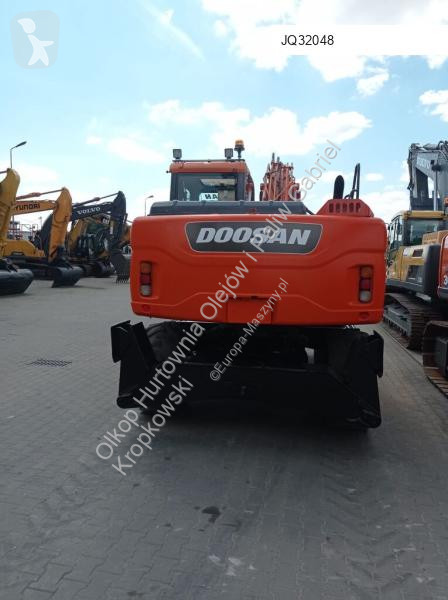 Lopatový nakládač Doosan DX140 W-3 Z SYSTEMEM...