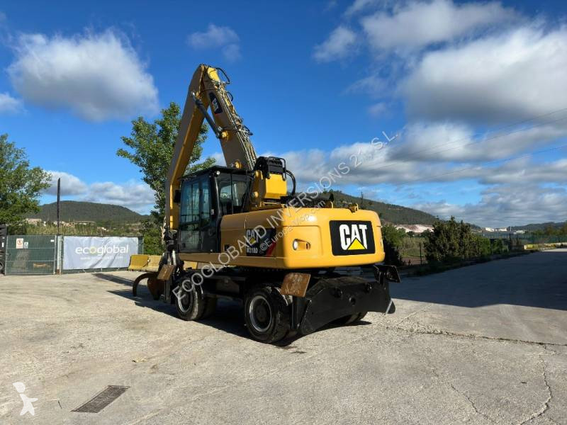 Lopatový nakládač Caterpillar MH