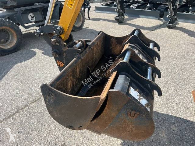 Escavadora LiuGong 9018F