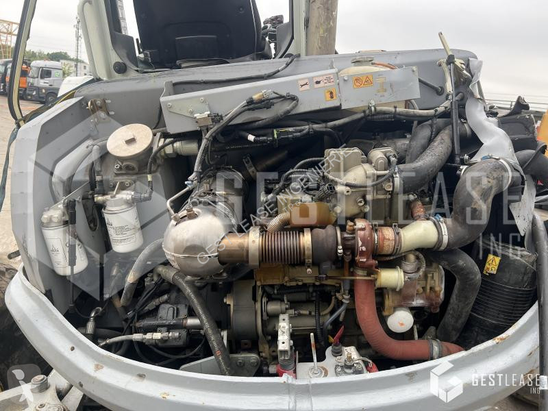 Escavadora Menzi-Muck  M220