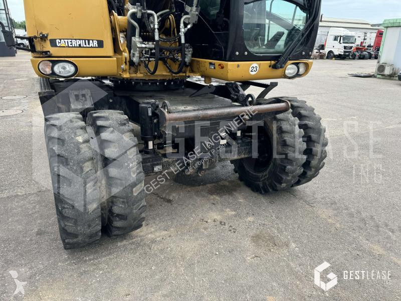Excavator Caterpillar D