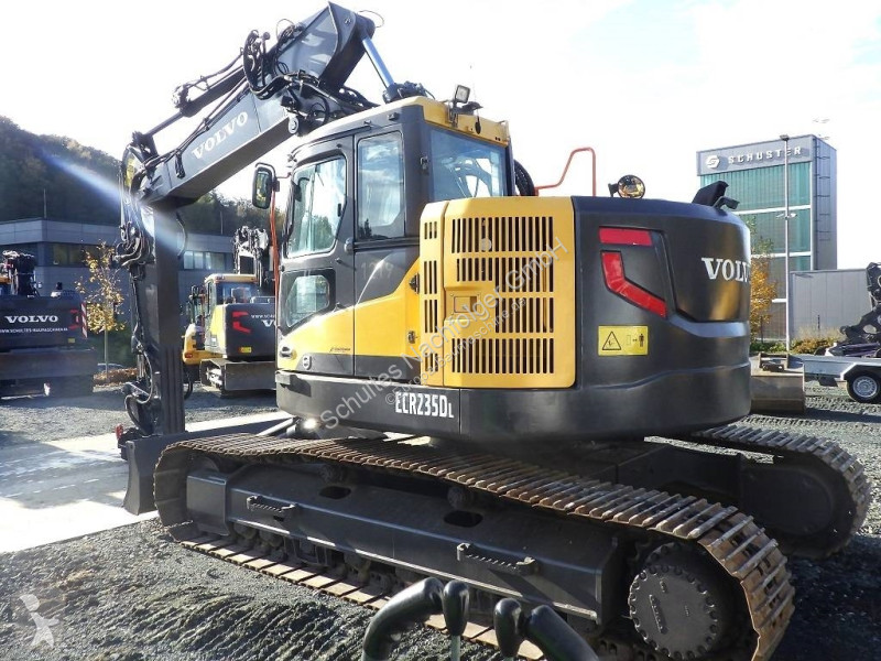 Excavadora Volvo