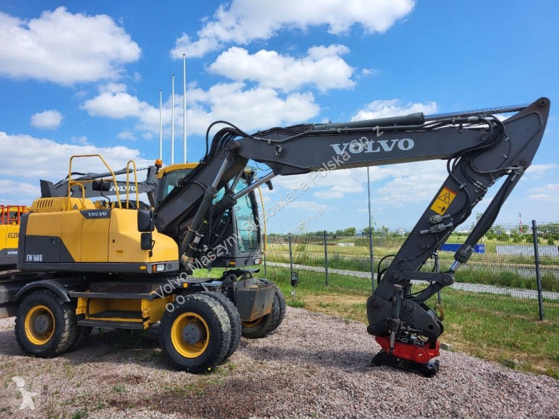 Escavadora Volvo