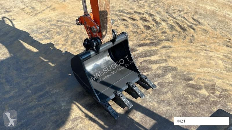 Escavatore Hitachi ZX17U-5A-YR