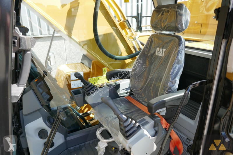 Excavadora Caterpillar 352