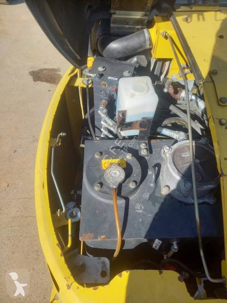 Escavadora Komatsu