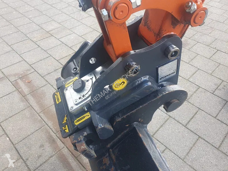 Excavator Hitachi ZX10U - 6 serie - 33 working...