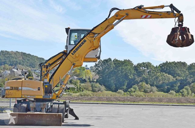 Excavator Liebherr PELLE * Umschlagbagger *...