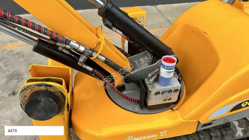 Escavatore Brokk 90