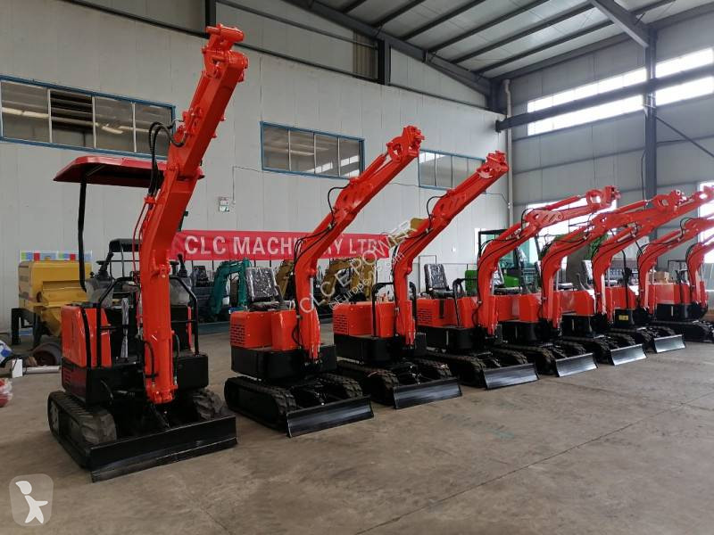 Lopatový nakládač CLC CLC T 1000 2025
