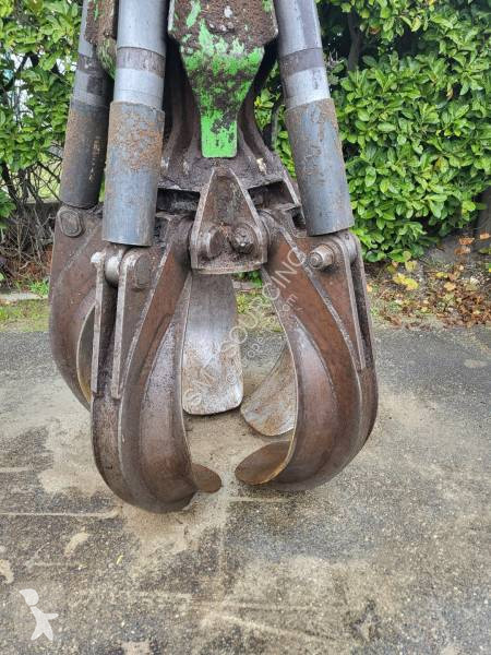 Excavator Sennebogen 818 e