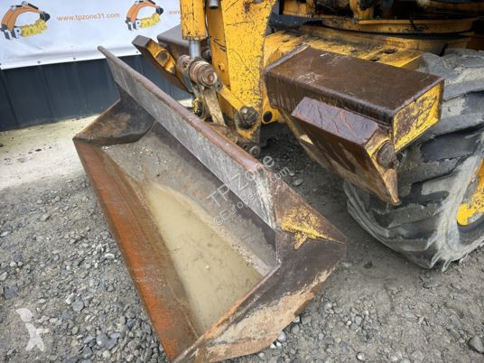 Excavator Mecalac 12mxt à 14900 euros ht
