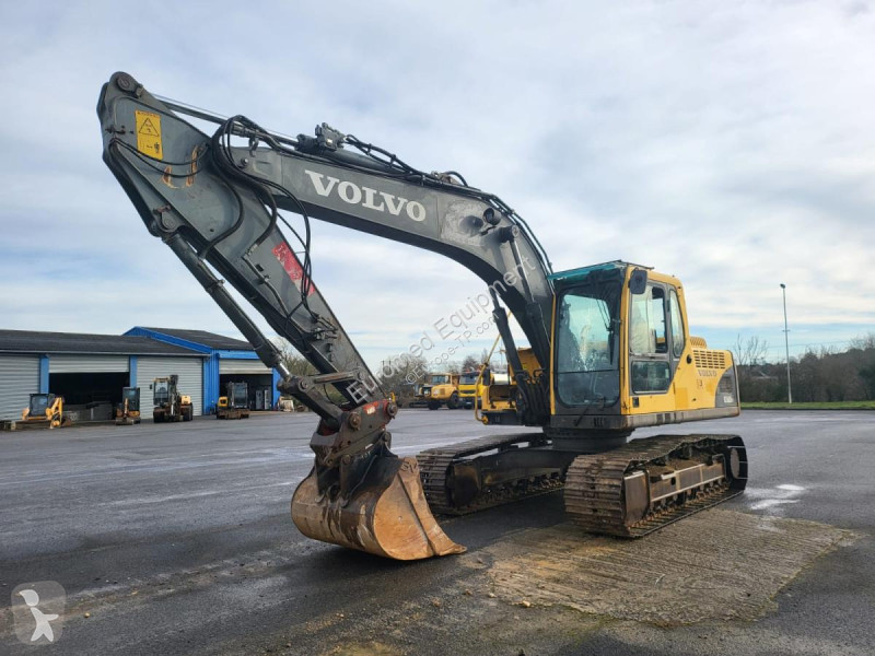 Excavadora Volvo EC160