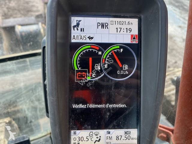 Pelle Hitachi ZX135US-5B