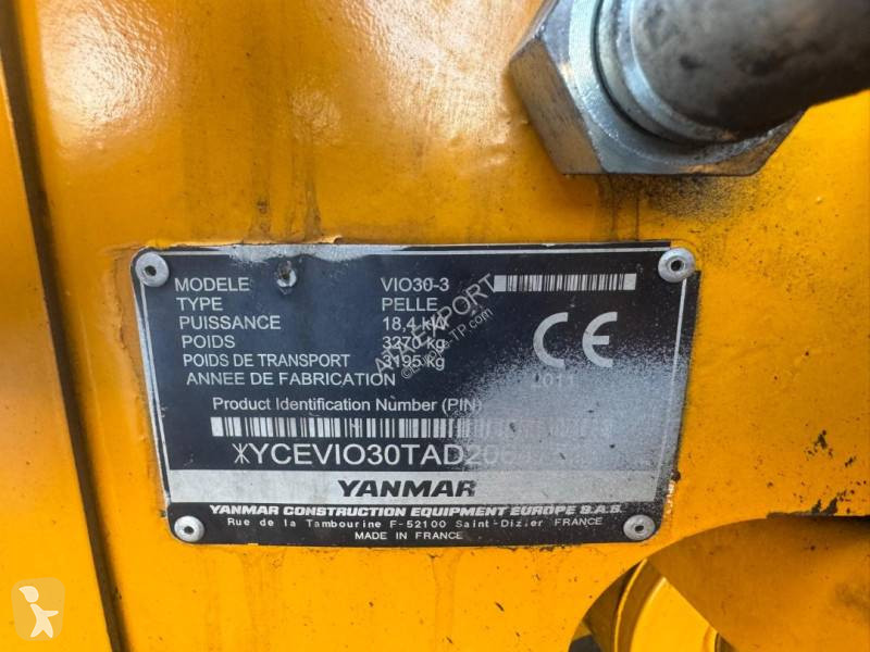 Escavatore Yanmar VIO 30-3