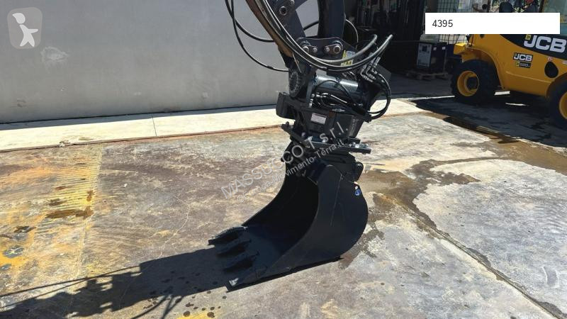Excavator Mecalac 4X4