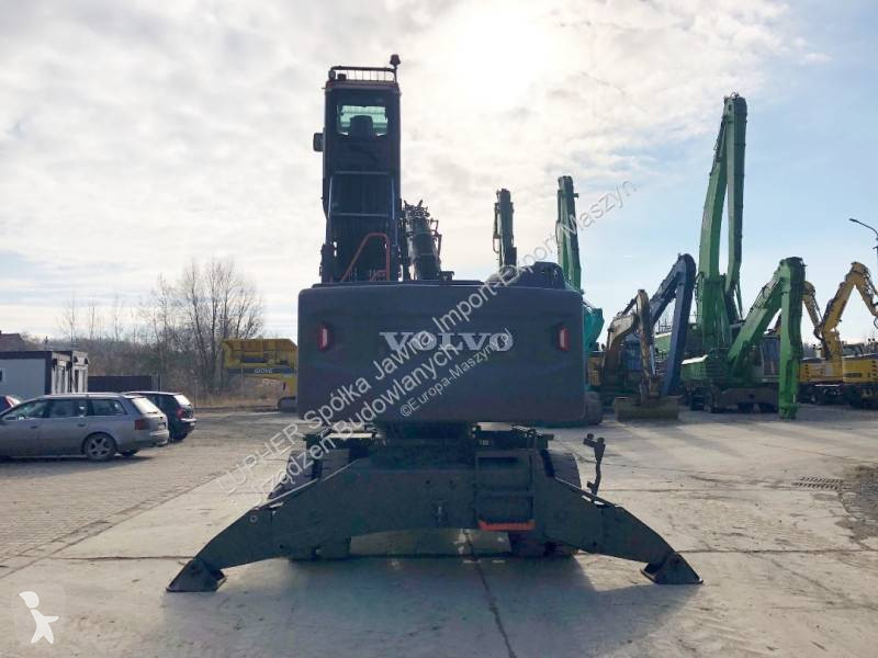 Escavadora Volvo EW240EMH