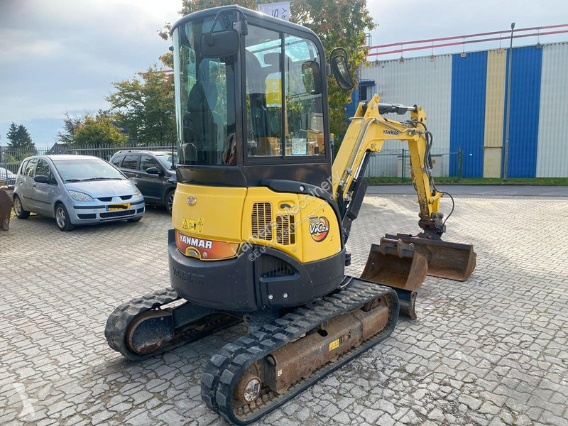 Escavatore Yanmar -4 NVT