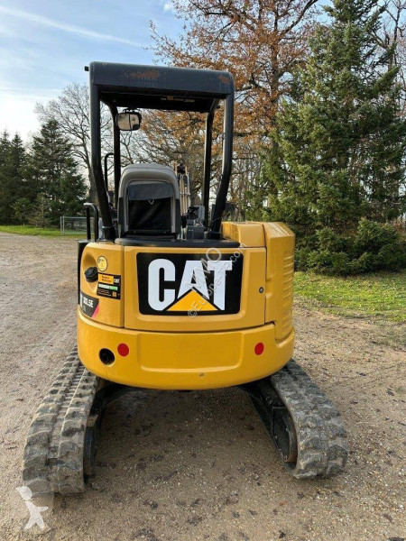 Excavadora Caterpillar 3035