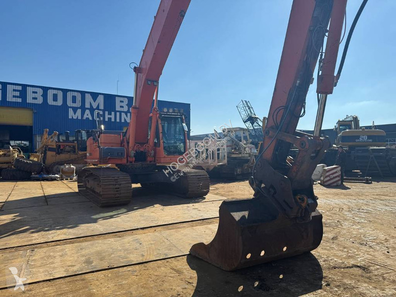 Escavadora Doosan long reach 19m