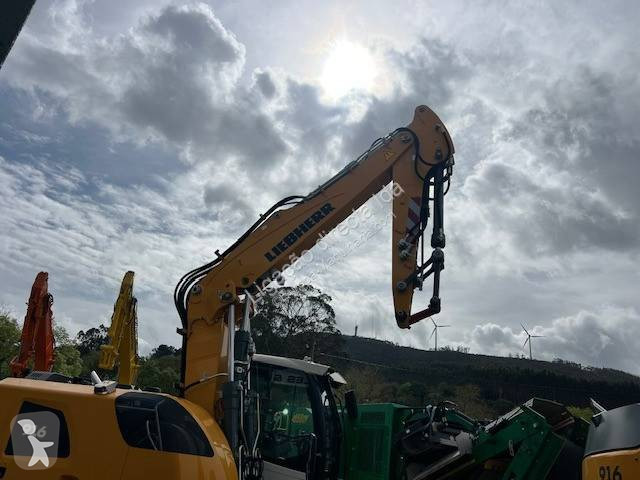 Escavadora Liebherr 916