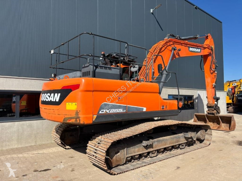 جرافة Doosan 255 LC-5 -- 255LC --