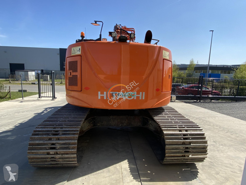 Escavadora Hitachi -5B