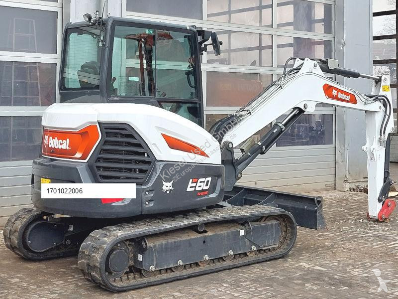 Escavadora Bobcat