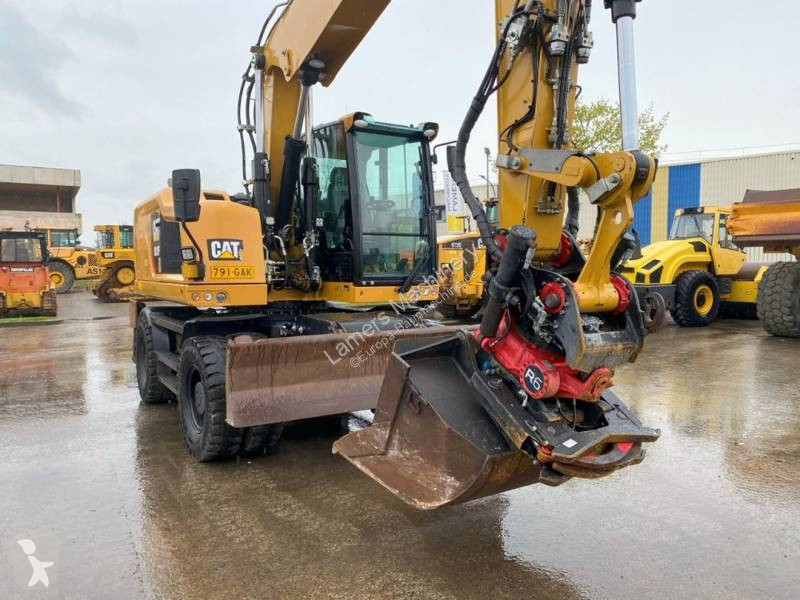 Escavatore Caterpillar F