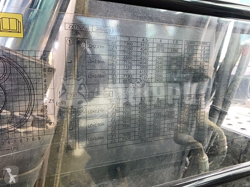 Escavadora Hitachi -6 with 3 buckets