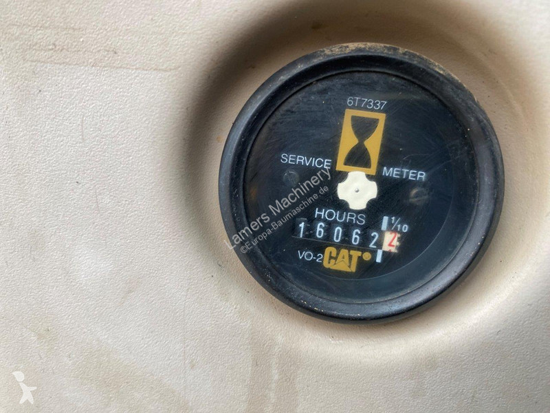Escavatore Caterpillar NVT
