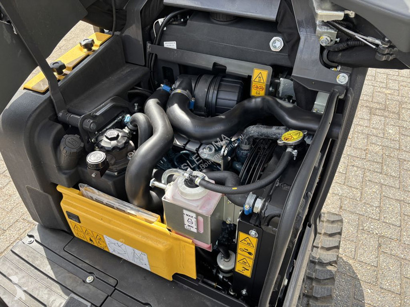 Escavadora New Holland E14D Minigraver