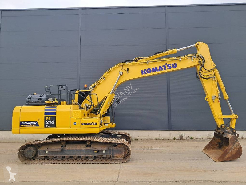 Escavadora Komatsu I-11