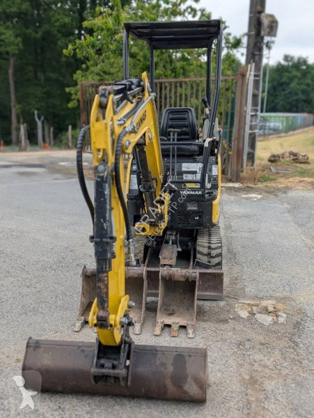 Escavadora Yanmar Vio 17