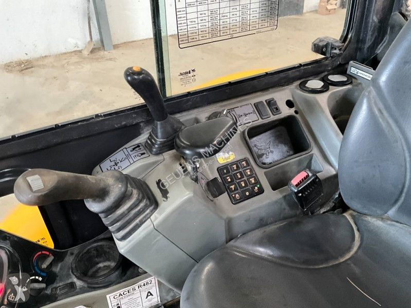 Escavadora Bobcat